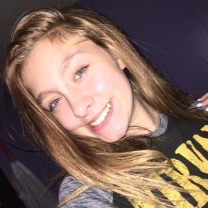 Meet your Posher, Jocelyn